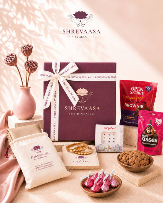 To My Second Mother – Banarasi Saree Hamper